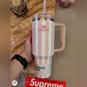 Stanley Peach Whip Gloss Cabana 40oz BNWT - In Hand Ships Fast